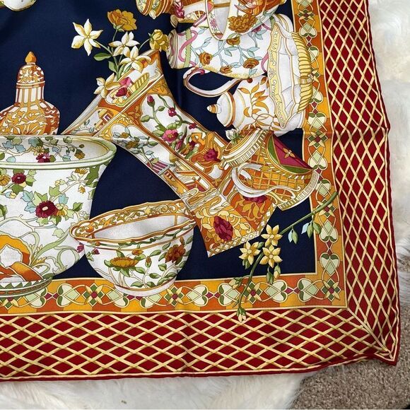 Gucci silk scarf - preowned - Picture 7 of 11